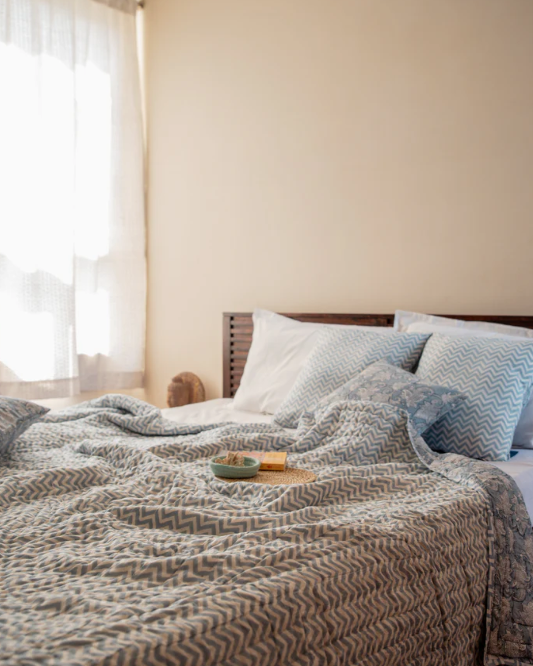 Quilt vs Dohar: Understanding the Difference and Choosing the Right Bedding