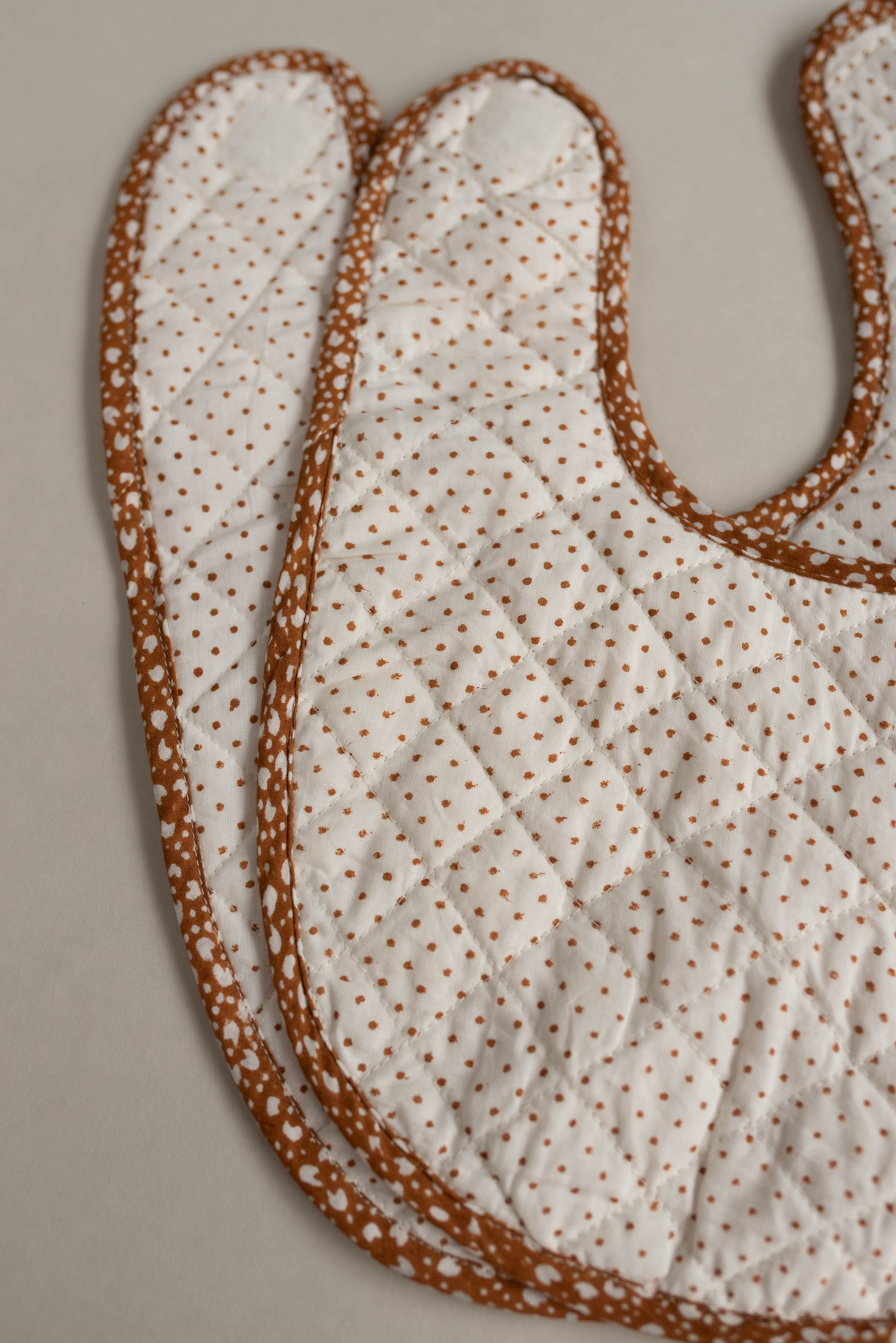 Dot Bib - Brown (Set of 2) - Sample Print