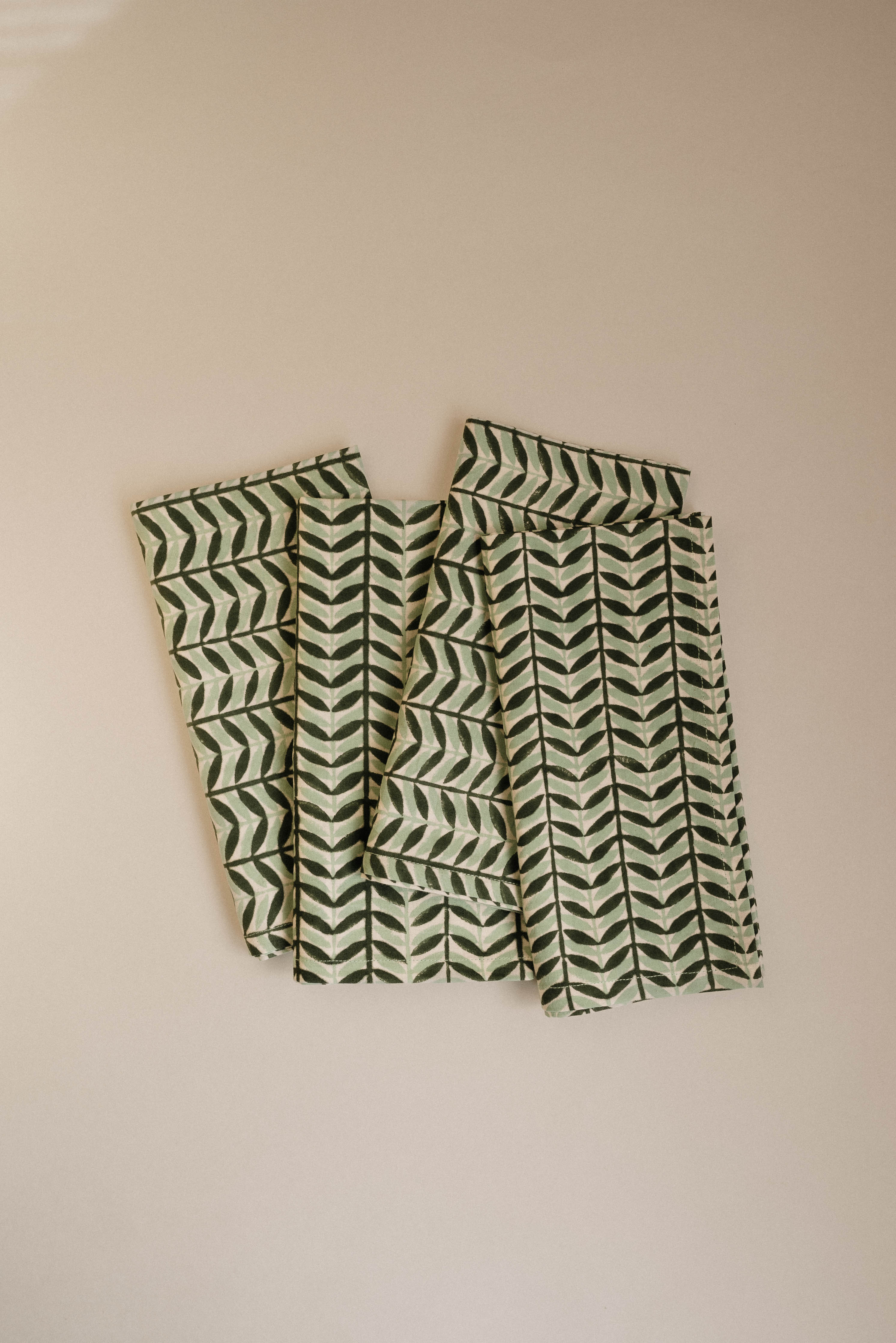 Karri Blockprinted Tablecloth & Napkins Set