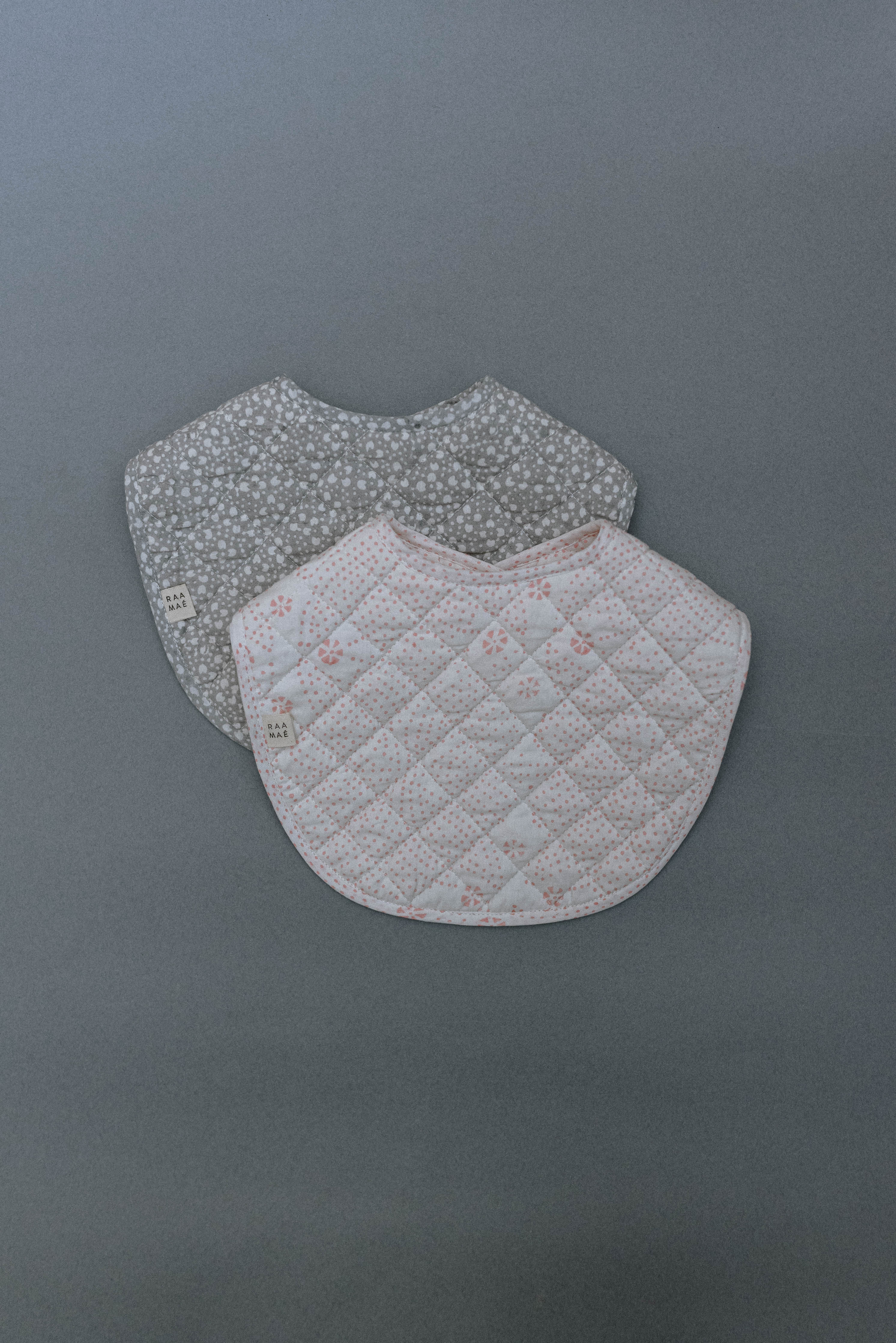 Bibs set of 2
